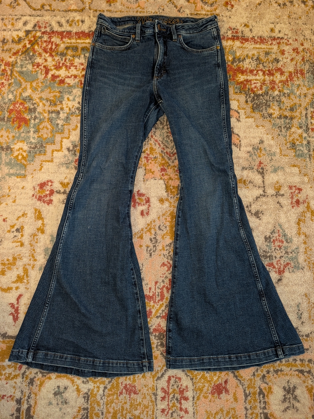 Wrangler Women's 29x24 Dark Blue Flare Jeans Wide Leg Retro Western Ella Langley
